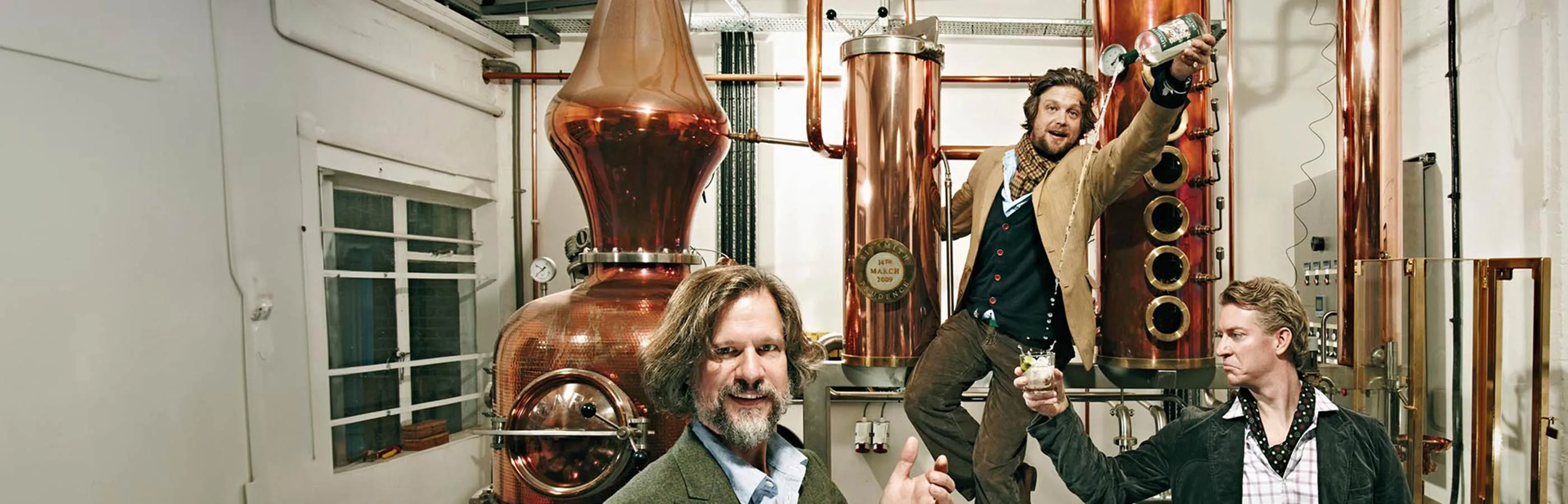 sipsmith and beam suntory join forces to deliver global growth in the super premium gin category